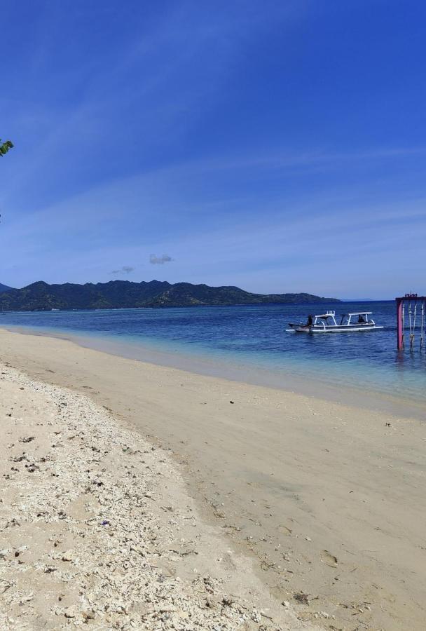 Kai'S Beach House Villa Gili Air Extérieur photo